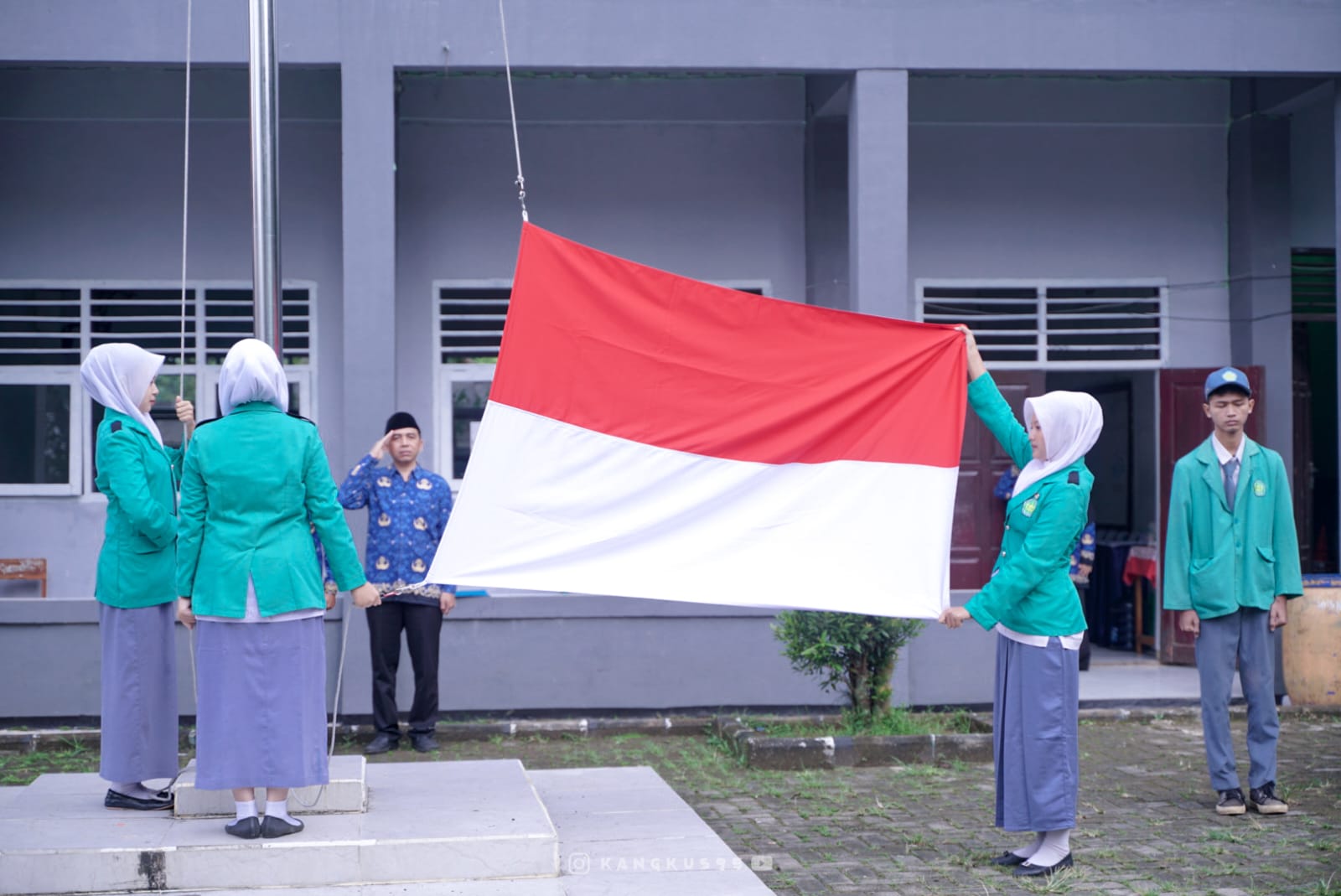 MAN 2 Bogor Gelar Upacara Hari Lahir Pancasila