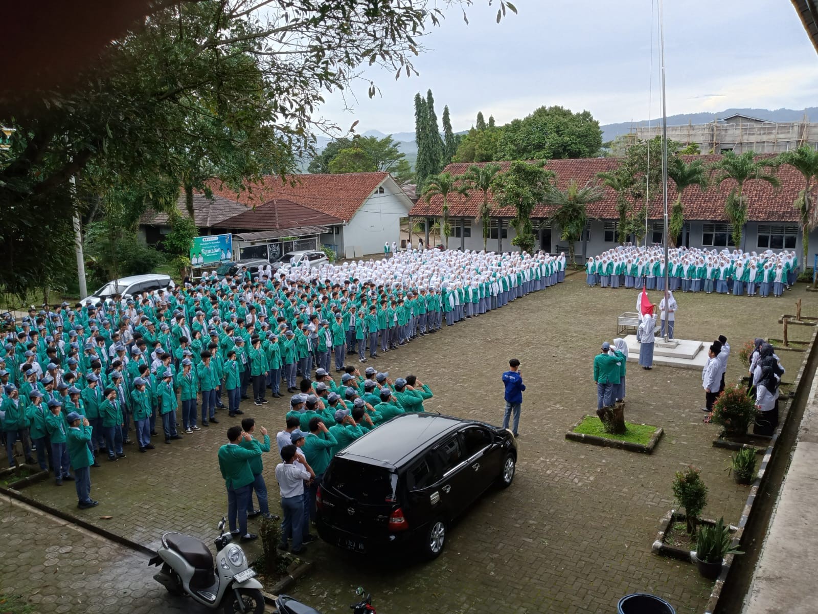 Upacara Pembukaan ASTS MAN 2 Bogor Berlangsung Khidmat dan Penuh Semangat