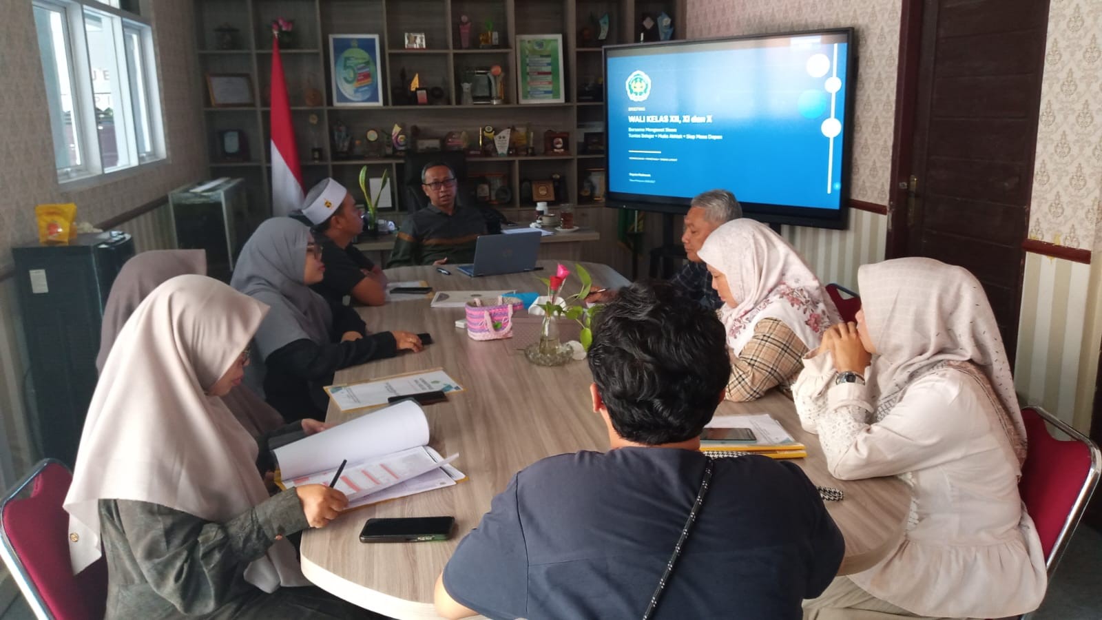 Kepala MAN 2 Bogor Gelar Rapat Koordinasi Bersama Wali Kelas XI