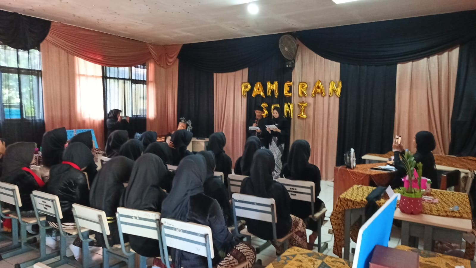 Lestarikan Budaya, MAN 2 Bogor Beri Wadah Kreativitas Siswa Lewat Pameran Seni