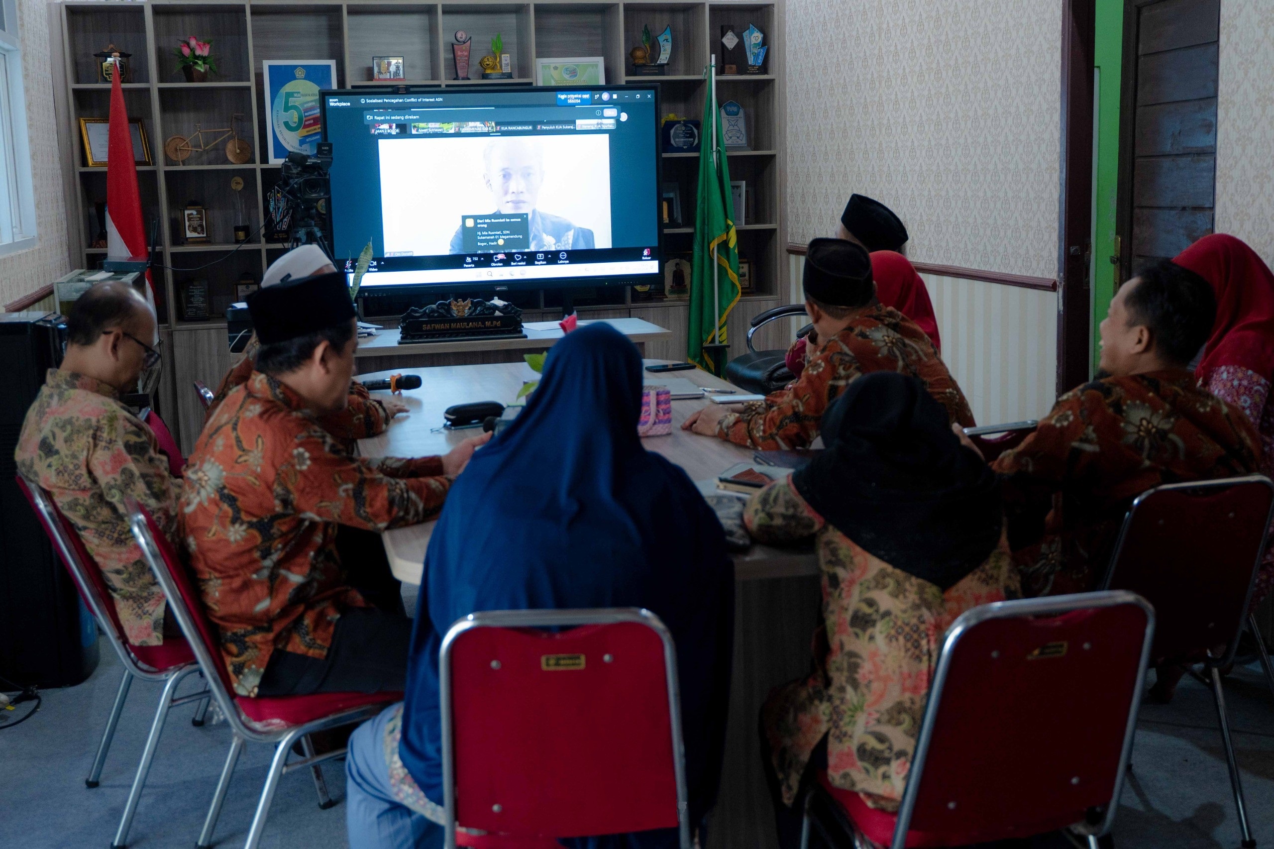Perkuat Integritas ASN, MAN 2 Bogor Ikuti Sosialisasi Pengelolaan Konflik Kepentingan Kemenag Kabupa