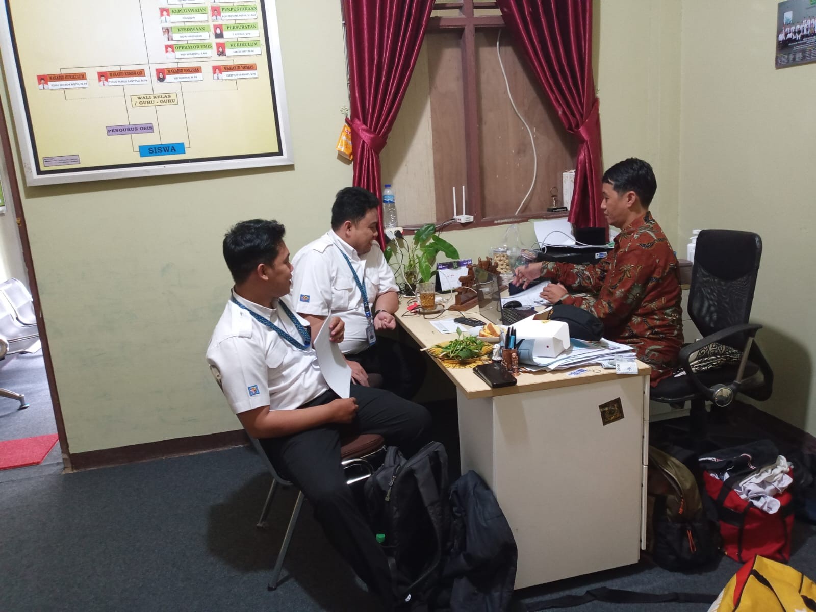 Tim Penerbit Erlangga Sambangi MAN 2 Bogor, Perkuat Sinergi Melalui Koordinasi Strategis