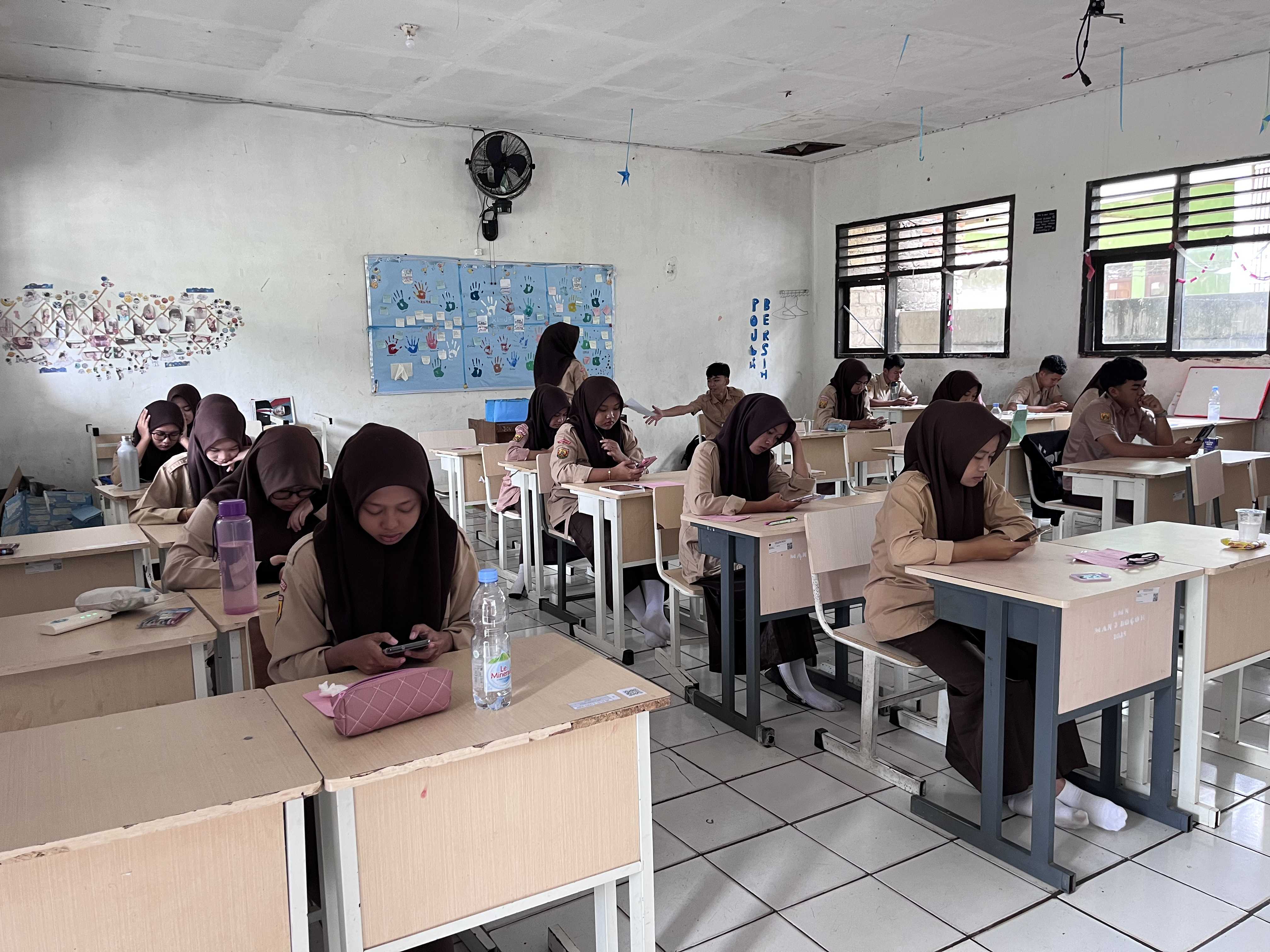 Mewujudkan Kelancaran ANBK Hari Ke Enam Melalui Sinergitas Civitas Akademika MAN 2 Bogor