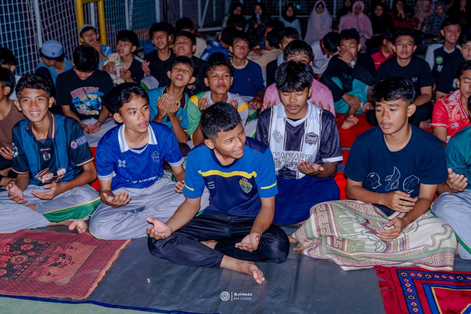 Perkuat Nilai Spiritual, Peserta PEG MAN 2 Bogor Ikuti Sholat Berjamaah dan Dzikir Bersama