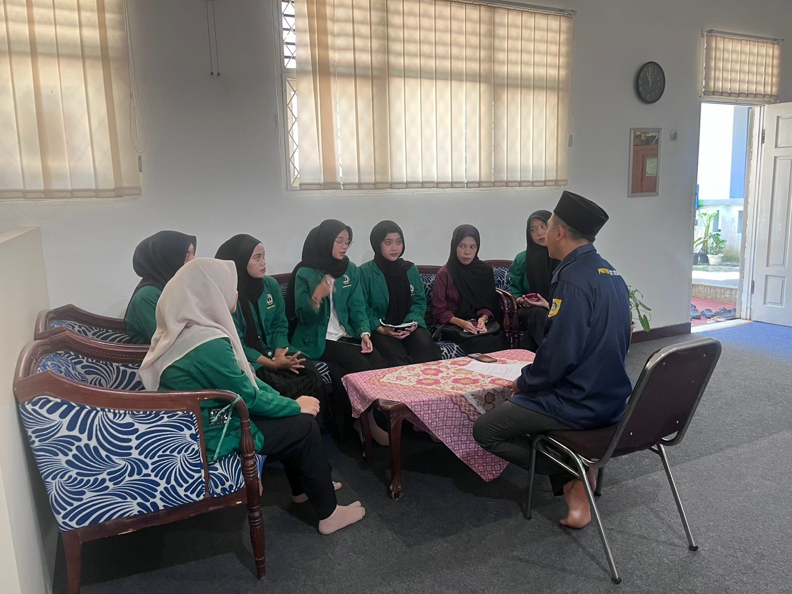 Mahasiswa IUQI Lakukan Penelitian Managemen Sumber Daya Manusia di MAN 2 Bogor