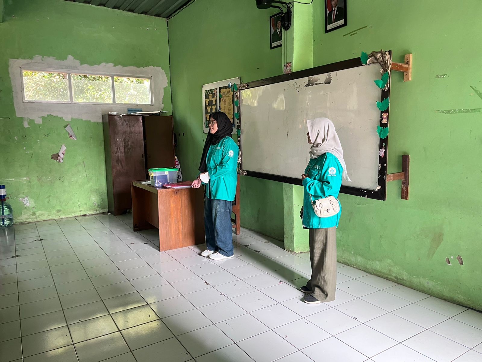 MAN 2 Bogor Sambut Mahasiswa IPB University dalam Agenda Penelitian