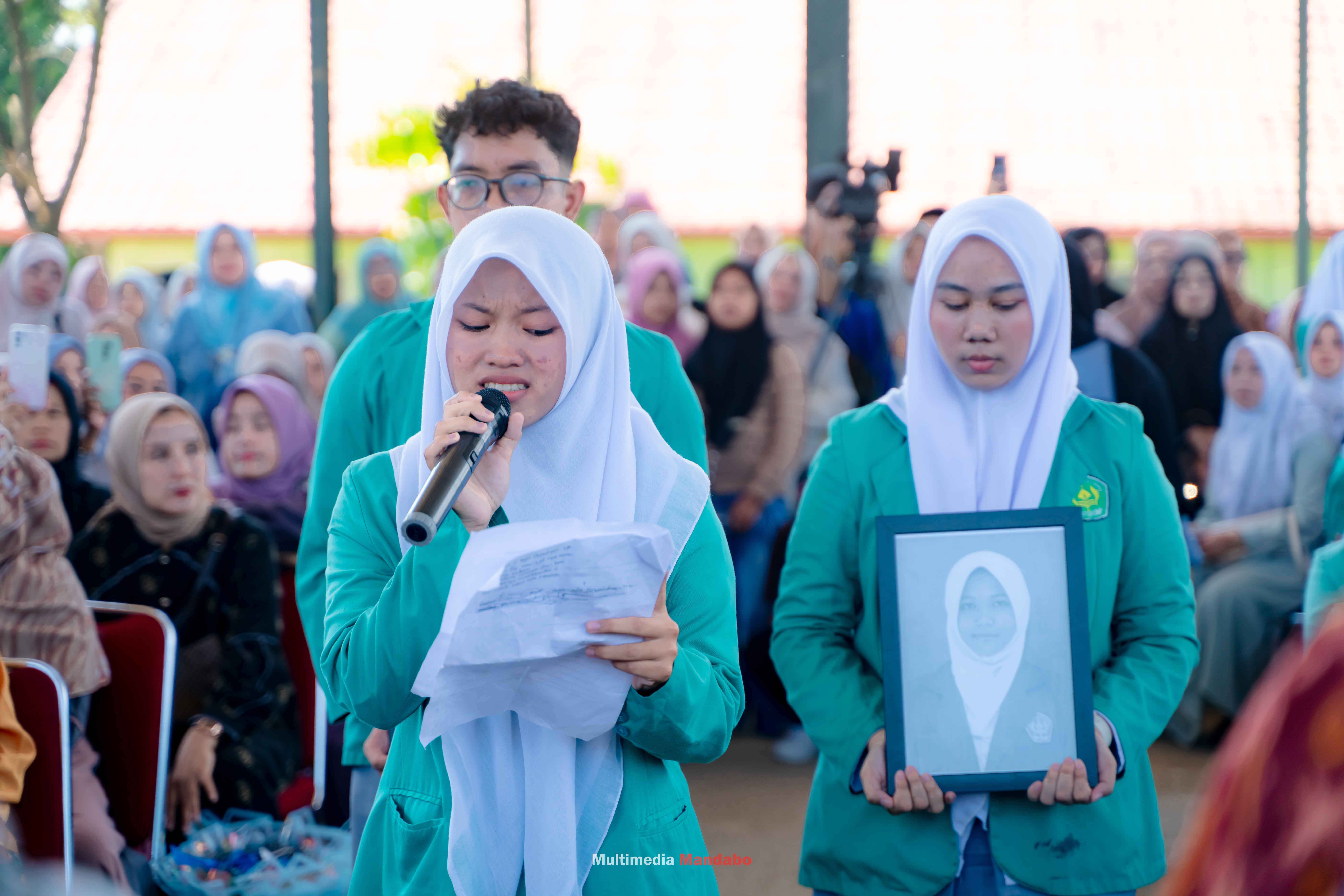Kenang Dua Sahabat yang Telah Berpulang