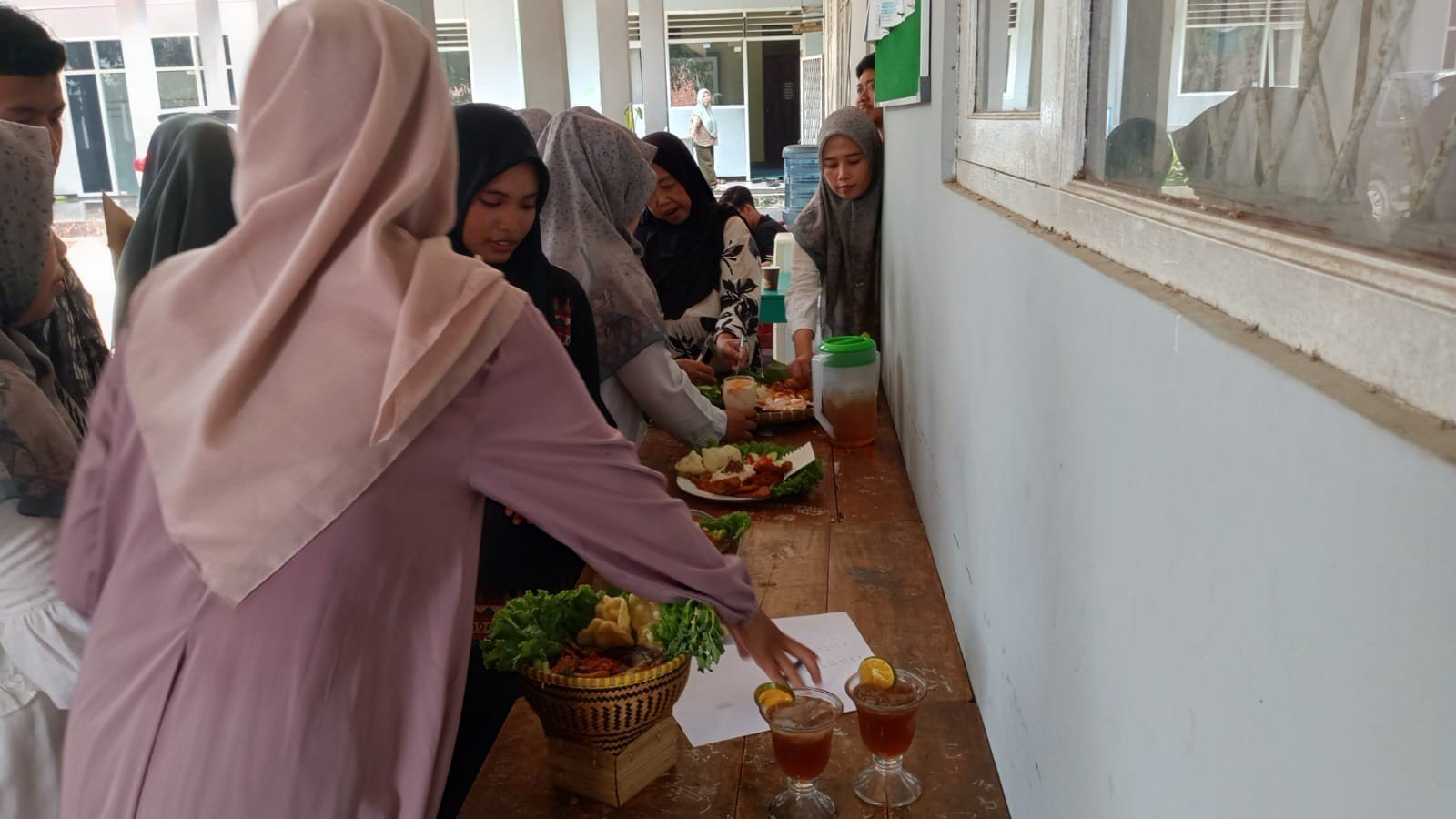 Perpustakaan MAN 2 Bogor Jadi Saksi Antusiasme Penilaian Lomba Ngeliwet Hari Santri