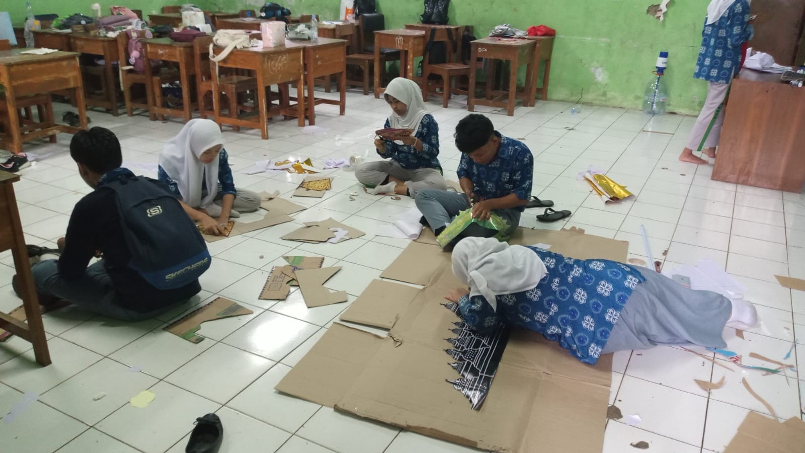 Siswa XI G Persiapkan Drama Roro Jonggrang dan Bandung Bondowoso
