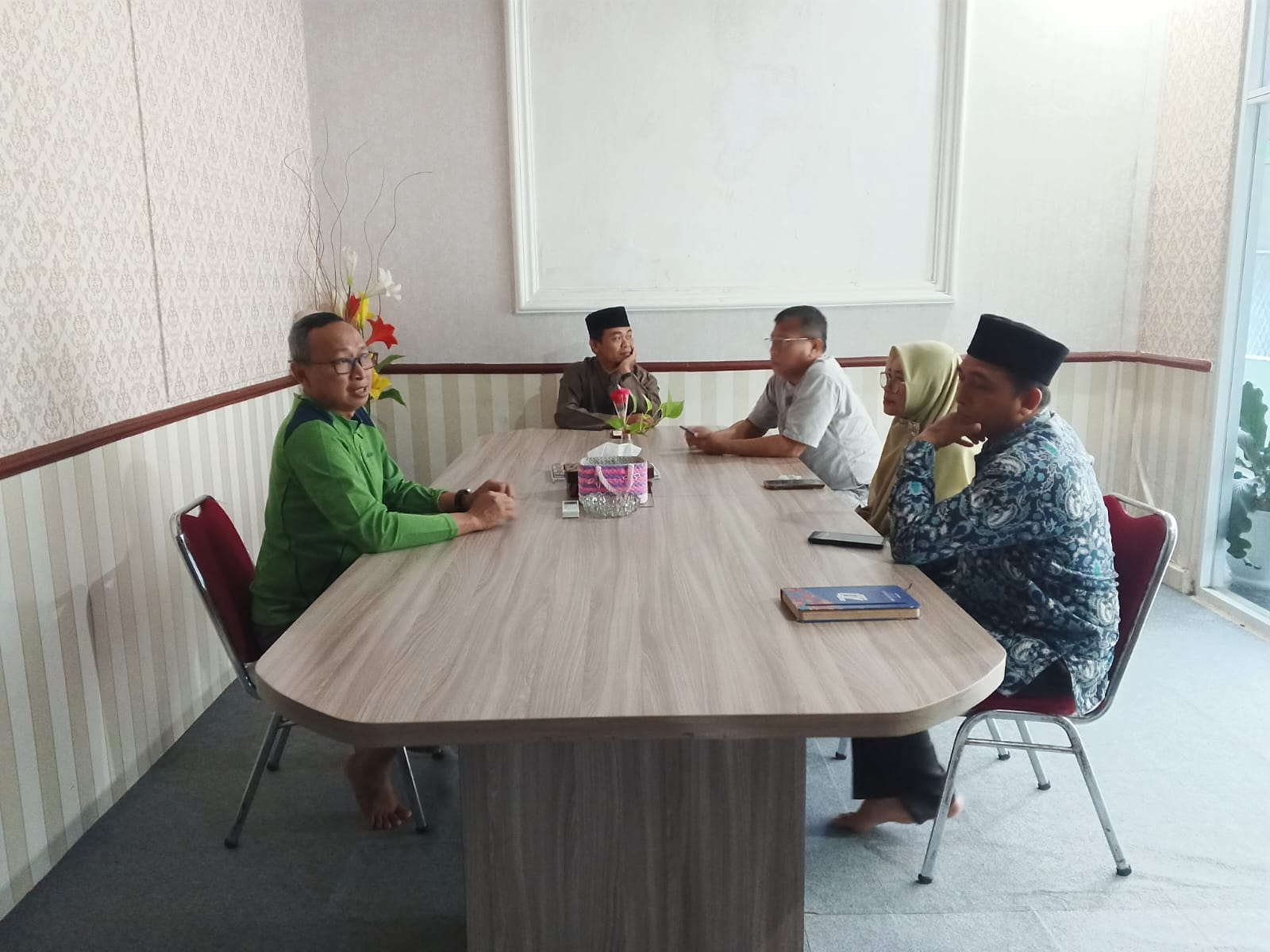 MAN 2 Bogor Gelar Rapat Evaluasi untuk Tingkatkan Kinerja dan Sinergi Tim Kepemimpinan