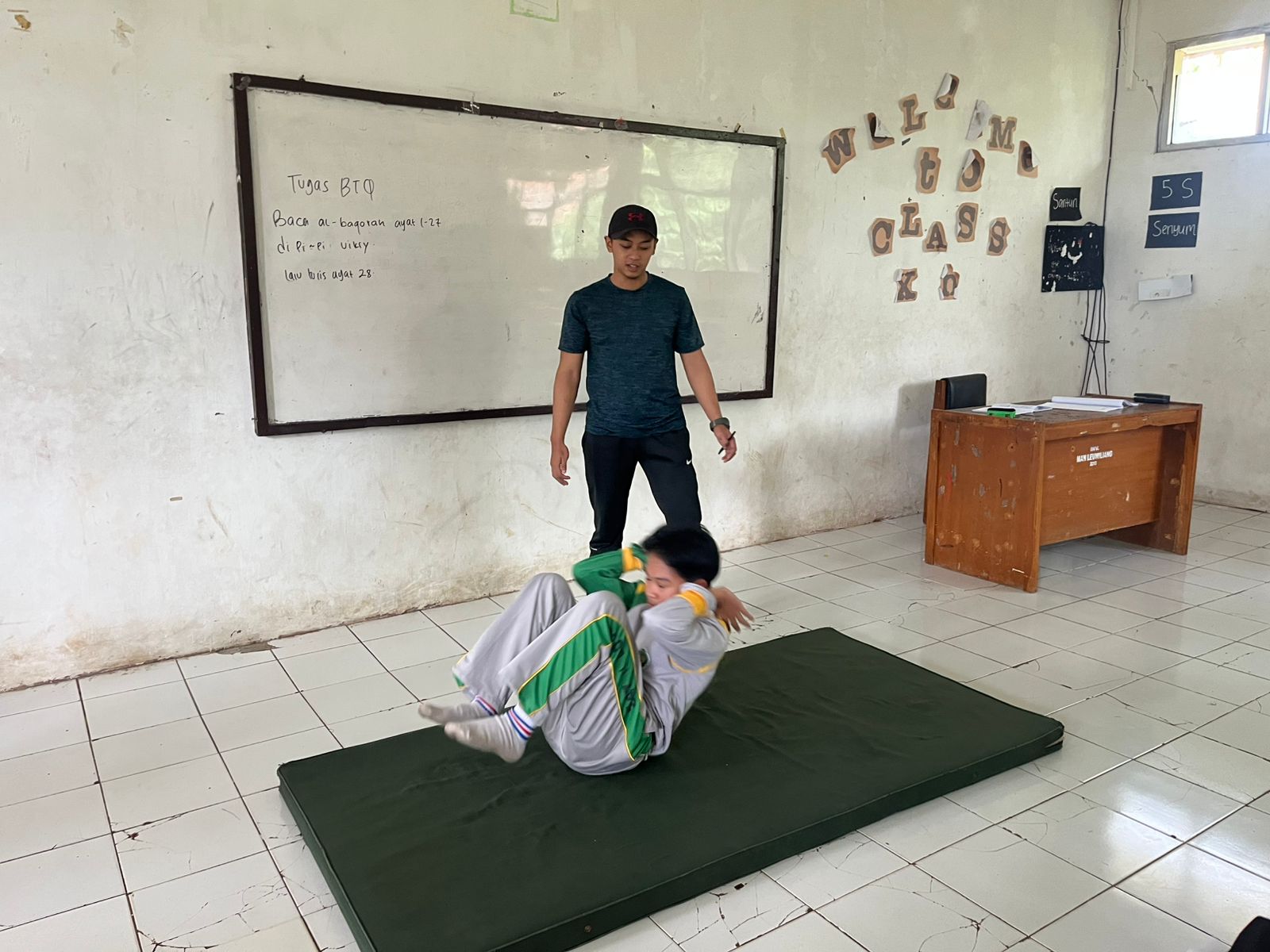 MAN 2 Bogor Gelar Praktikum Penjasorkes: Meningkatkan Keterampilan dan Kebugaran Melalui Senam Lanta