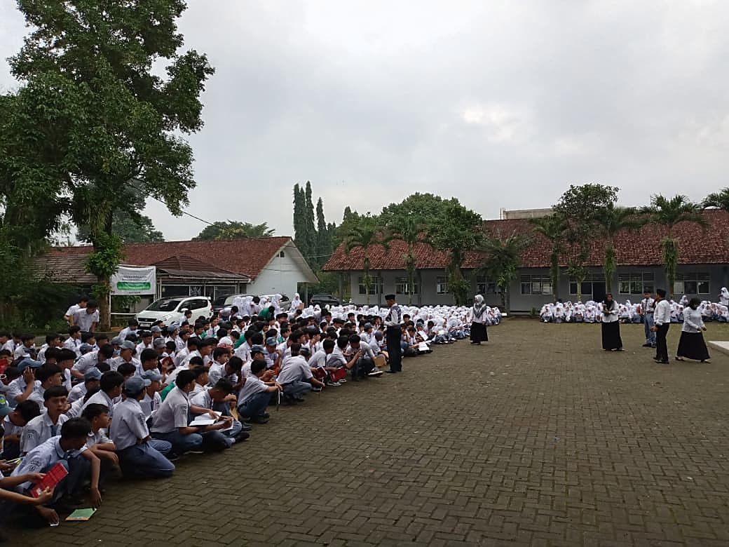 Kokurikuler SERASI (Selasa Literasi) di MAN 2 Bogor