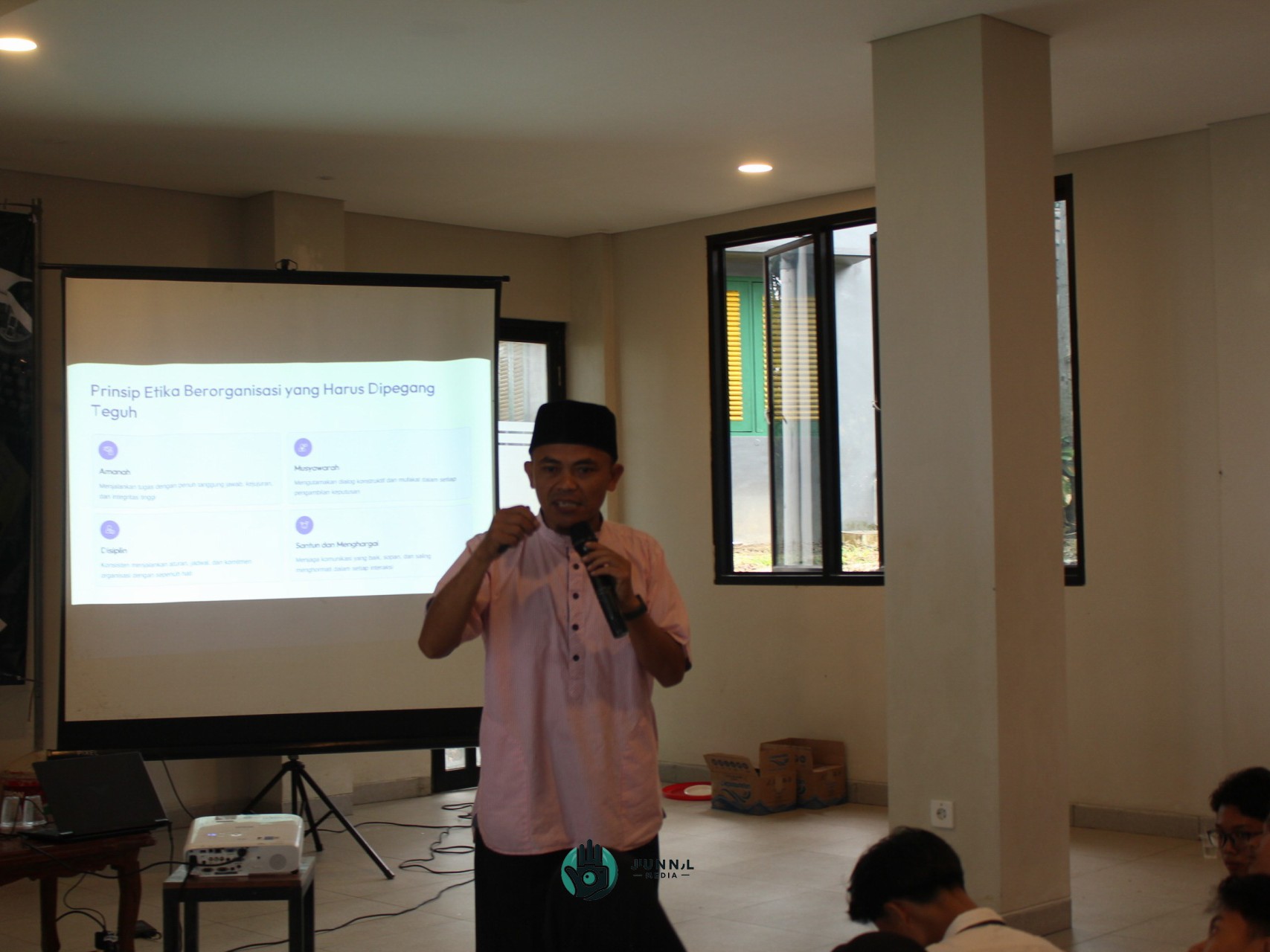 Waka Kesiswaan MAN 2 Bogor Tekankan Pentingnya Etika dalam Berorganisasi di LDKS 2025