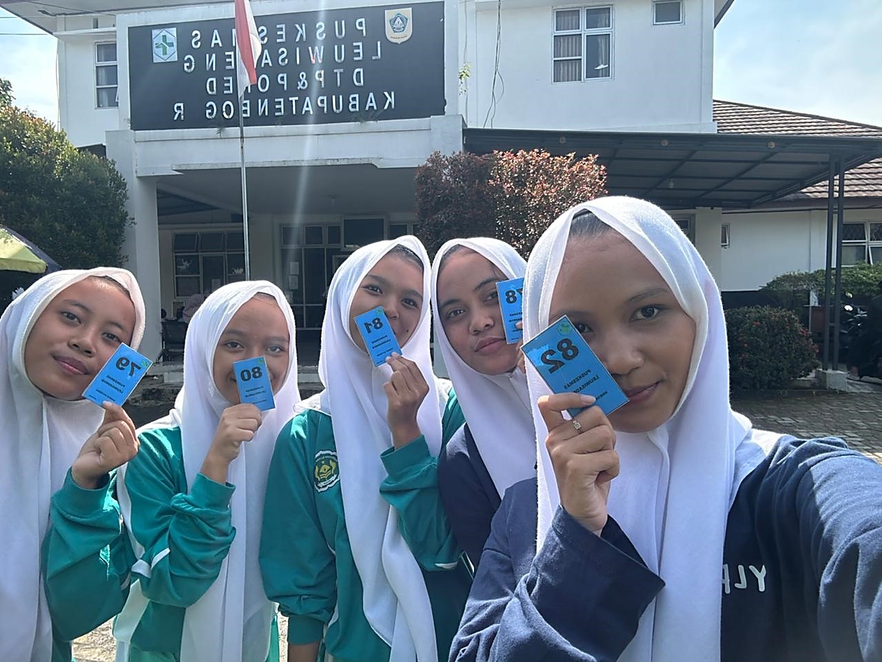 Siswa MAN 2 Bogor Periksa Kesehatan sebagai Persyaratan Masuk POLTEKKES Kemenkes RI Tahun 2026