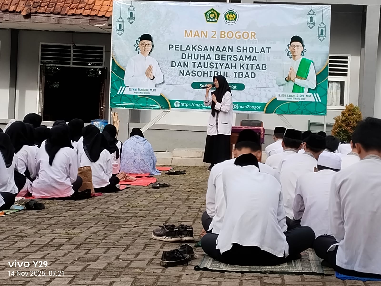 MAN 2 Bogor Gelar Duha Bersama dan Tausiyah Siswa: Wujud Penguatan Karakter Religius